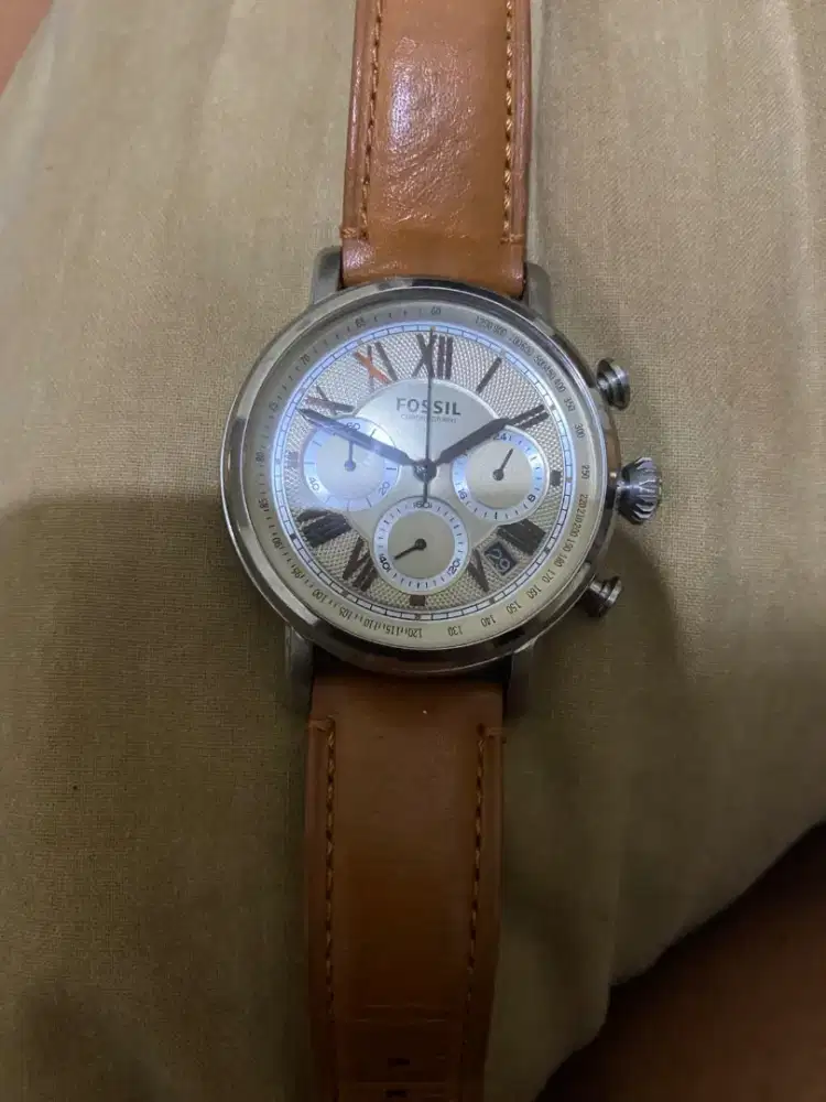 Jam tangan pria Fossil FS5117