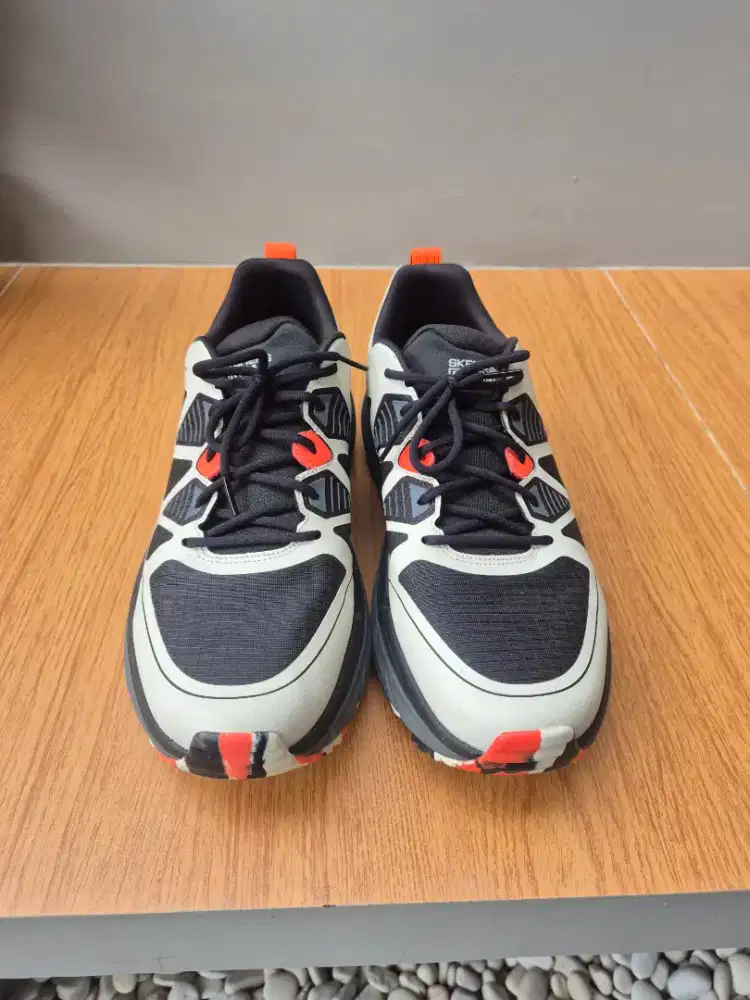 Jual sepatu skecher