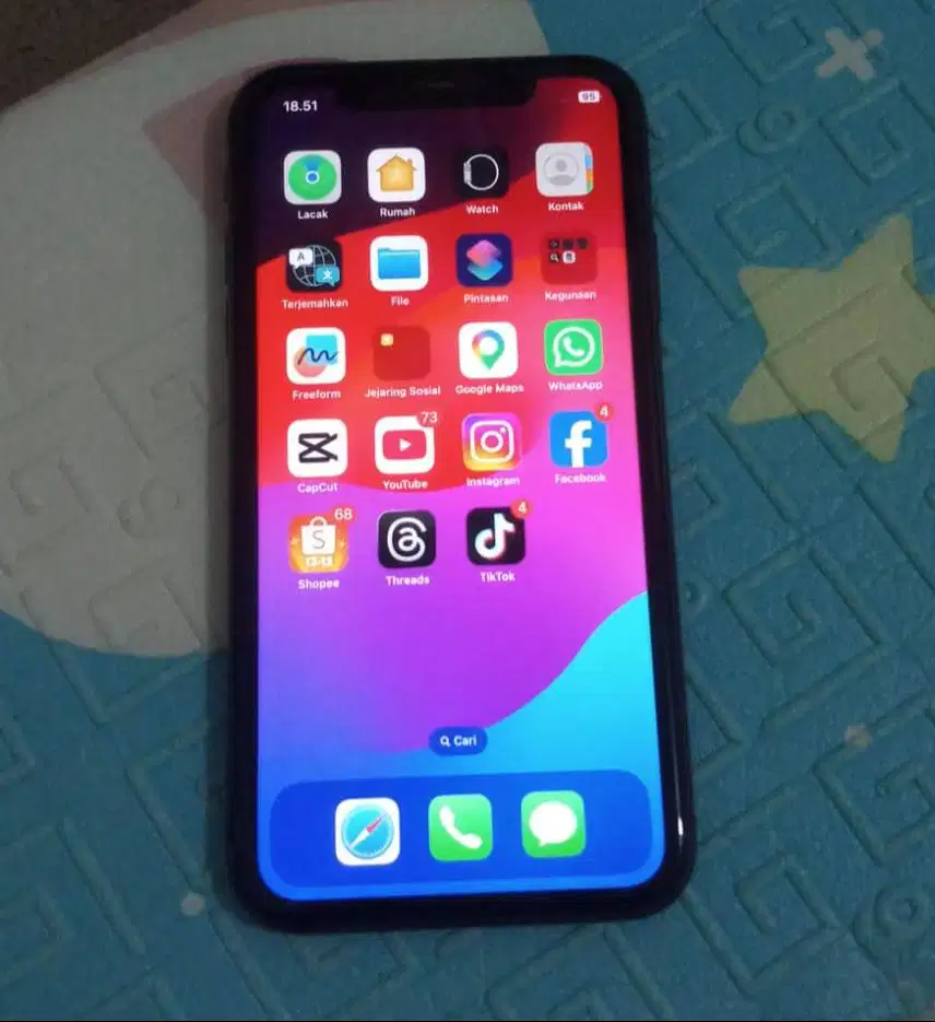 DIJUAL IPHONE 11 TERAWAT MULUS NORMAL