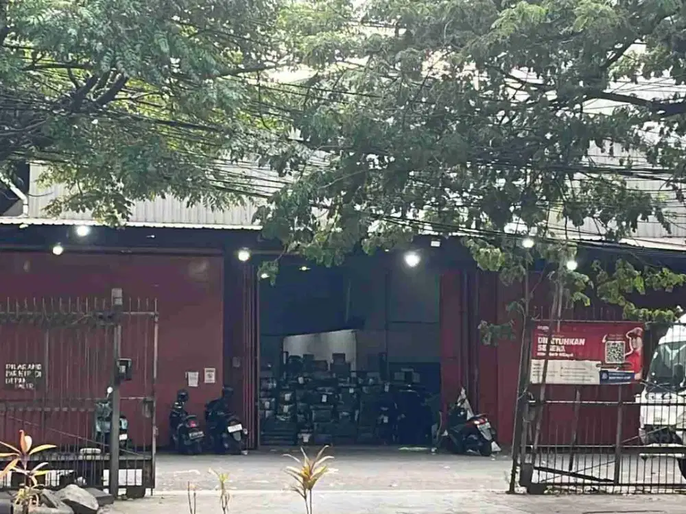 Disewa Gudang di Jalan Peta Barat, Pegadungan, Kalideres, Jakarta Barat.