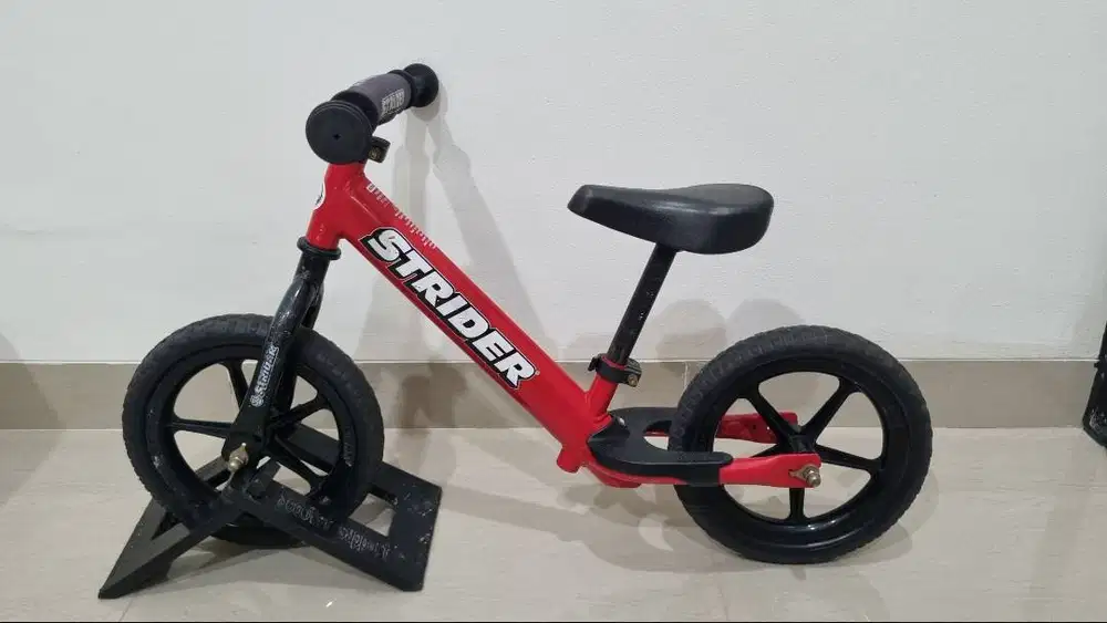 Balance Bike Strider 12