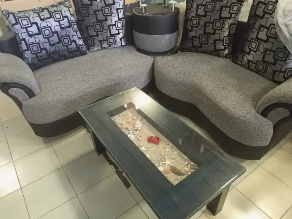 Kursi Sofa ruang tamu