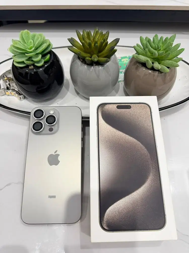 Jual Iphone 15 Promax Natural Titanium 256 Gb - Second