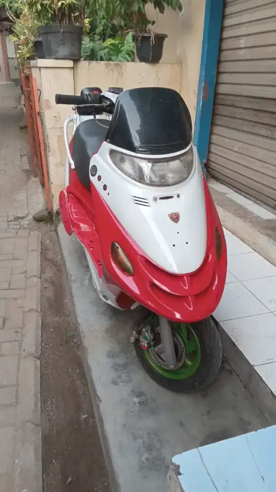 Motor jrd Strom 125