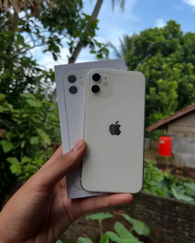 IPhone 11 128GB Lengkap Beacukai permanent