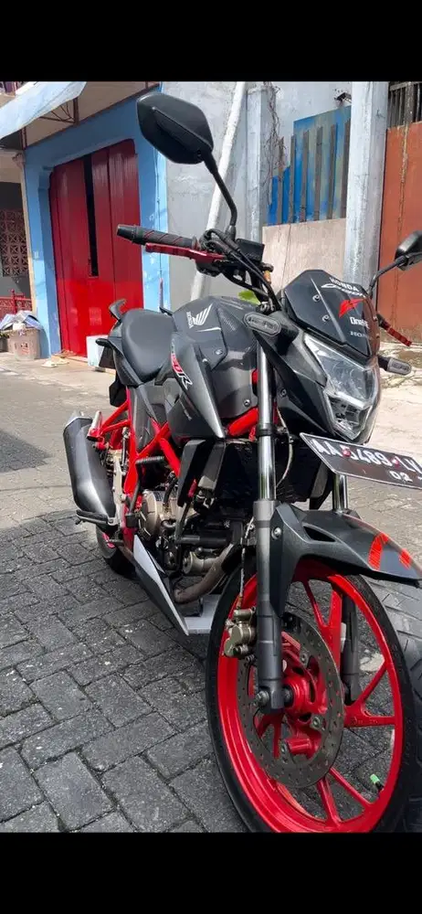 Dijual CB150R 2017