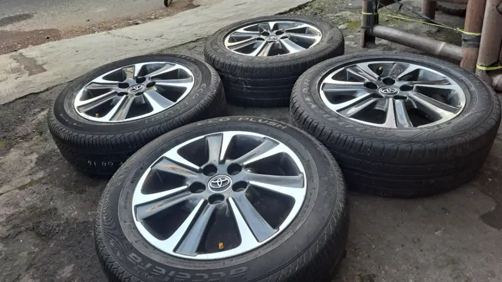 Velg mobil voxy ring 16 oem voxy ori