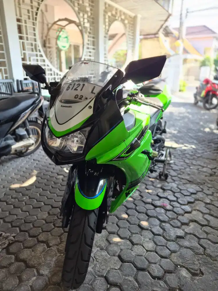 Ninja 250 2silinder special edition 4tak karbu antik tk xmax nmax