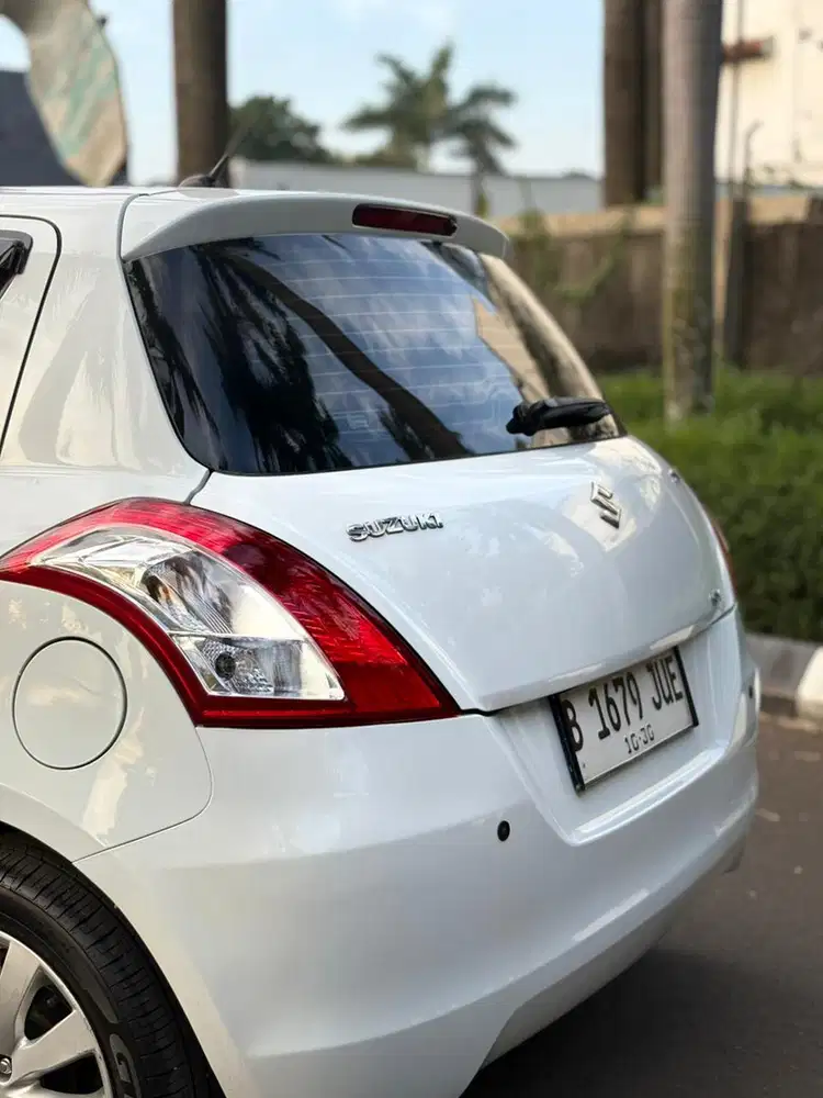 Suzuki Swift 2014 Bensin