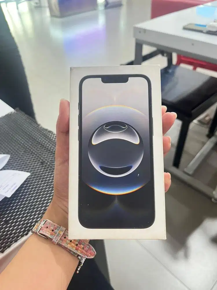 IPHONE 16E ( PROMO CICILAN DAN TUKER TAMBAH )
