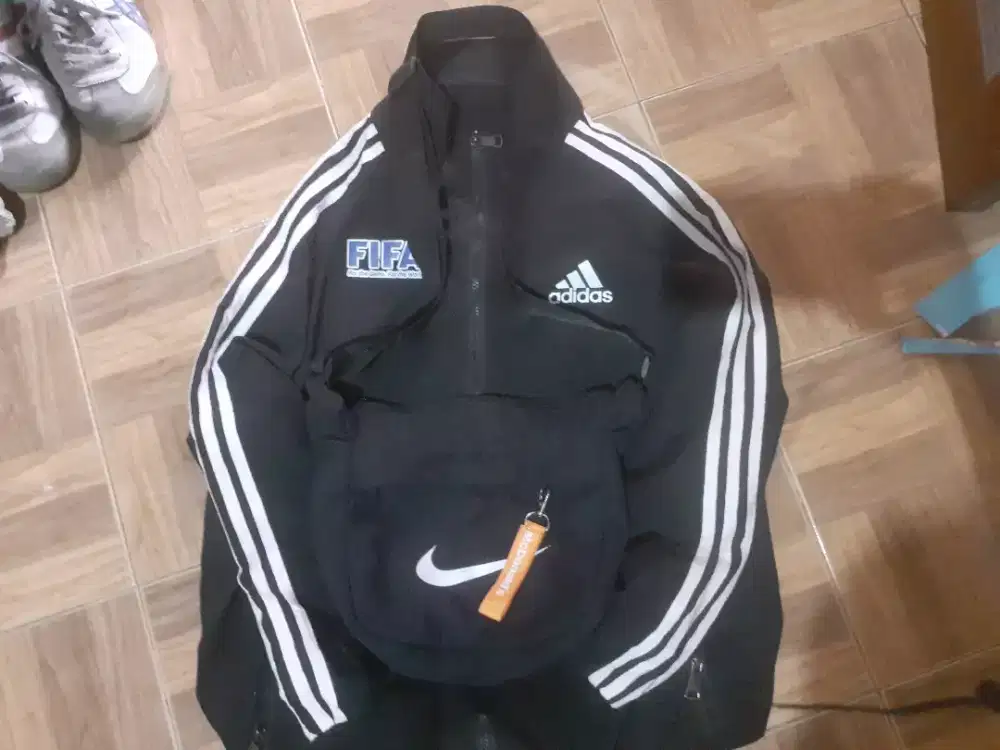 Di jual Tas dan Jaket