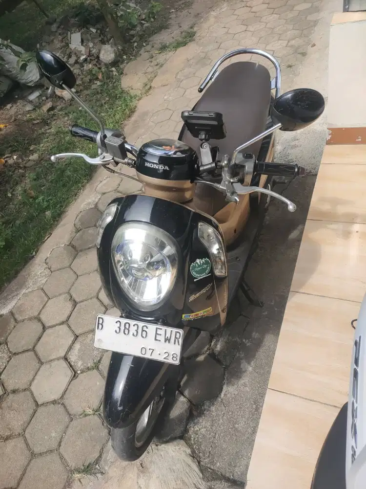 Honda Scoopy 2013