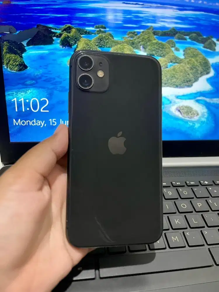 Iphone 11 64gb hp dus kabel softcase