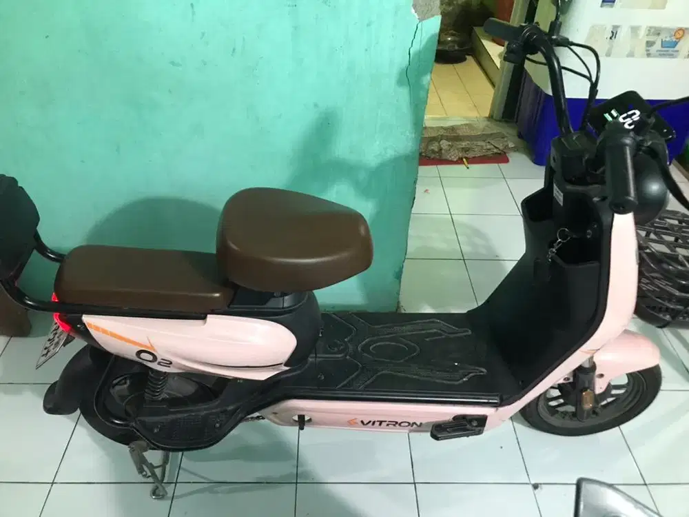 SEPEDA LISTRIK BEKAS VIAR VITRON O2