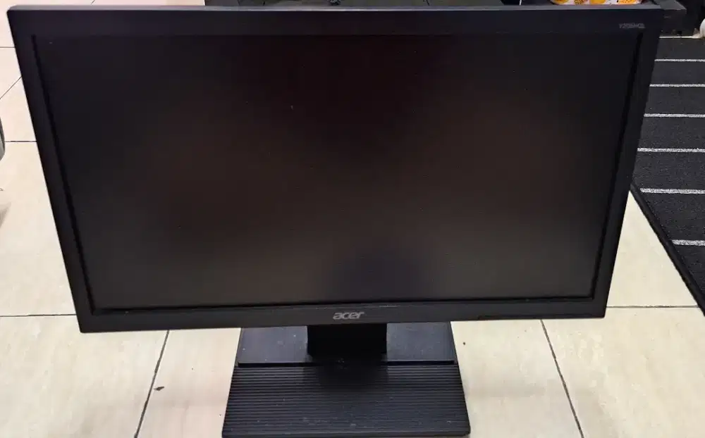 PC ACER second, Monitor acer + CPU hp, bisa nego