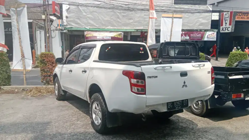 MITSUBISHI TRITON 4X4