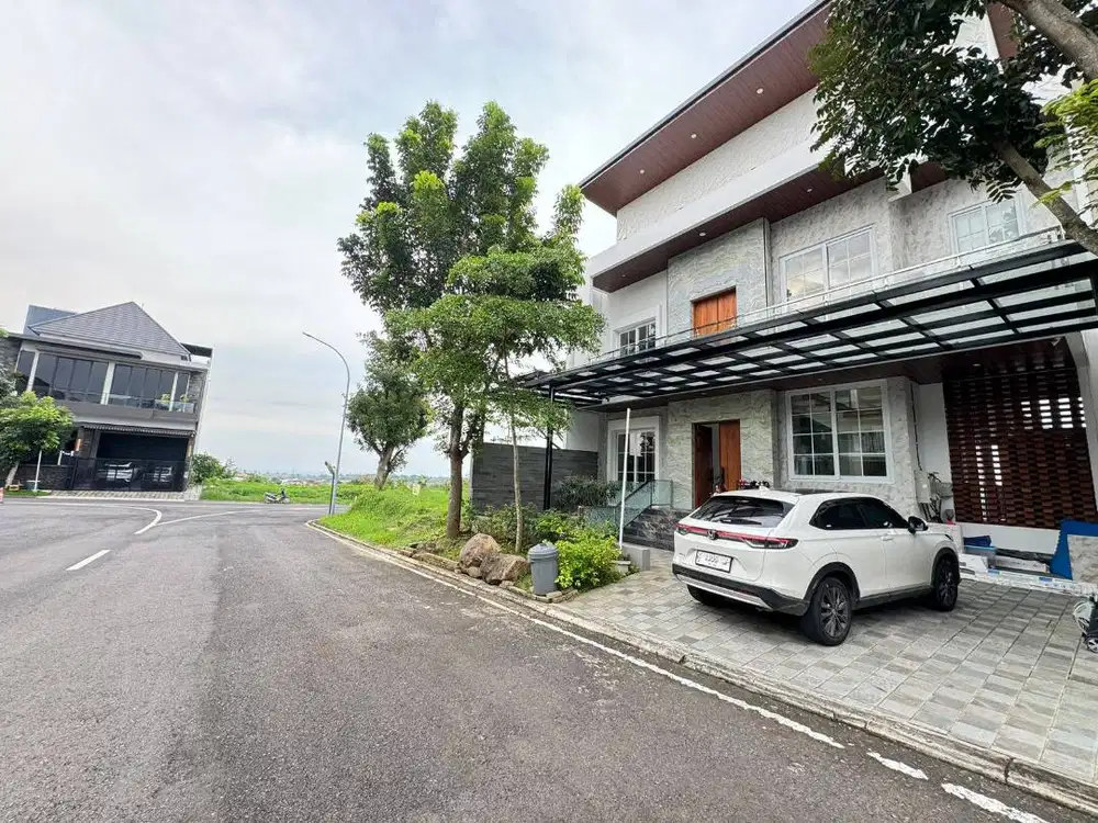 Rumah mewah Citragrand Sambiroto tembalang VIEW MENAWAN + KOLAM RENANG