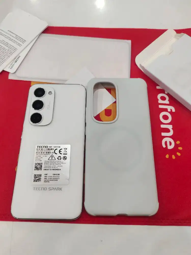 TECNO SPARK 40 PRO+ LAYAR LENGKUNG