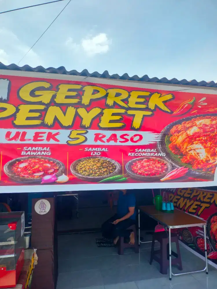 Dicari perempuan yg bisa jadi koki