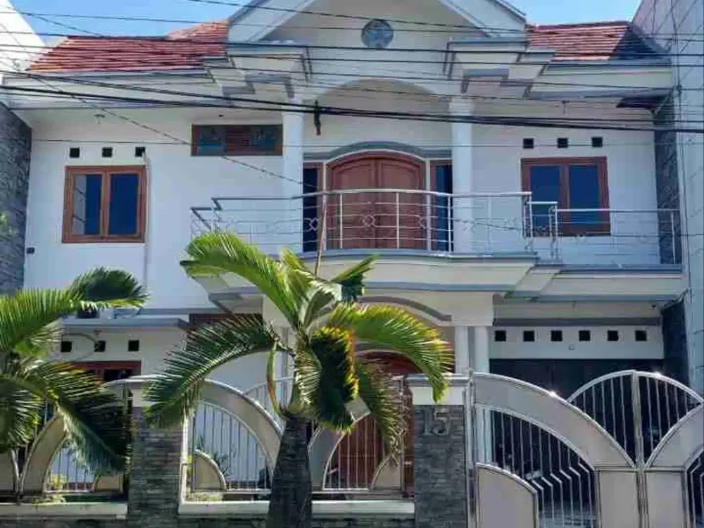 Rumah Mewah Classic di Komplek Elite Mekarwangi Kota Bandung Luas Bangunan 400 harga 5,95 Milyar