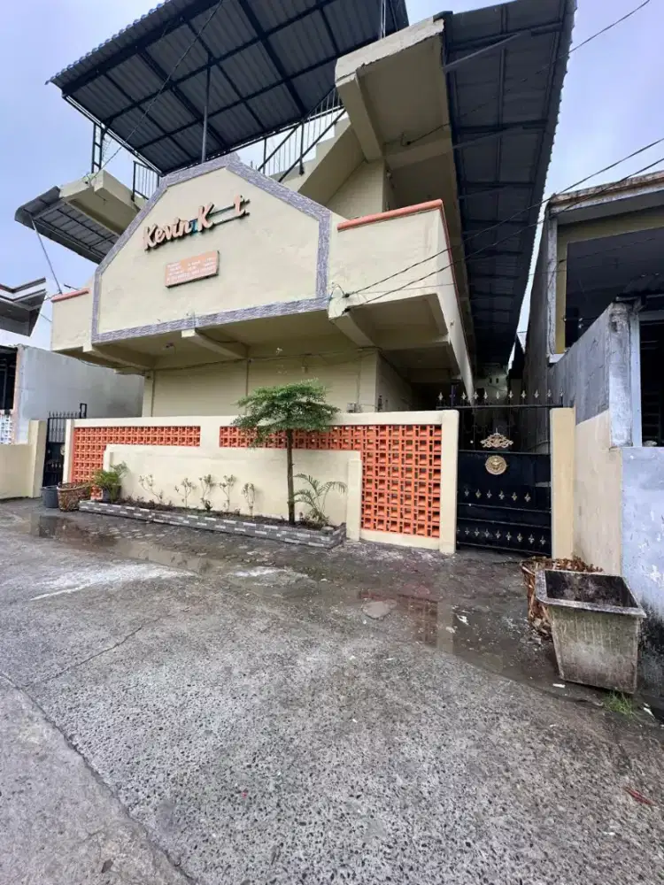 KOS KOST-AN LT 12X24 24 KAMAR ADA KAMAR MANDI DI DALAM