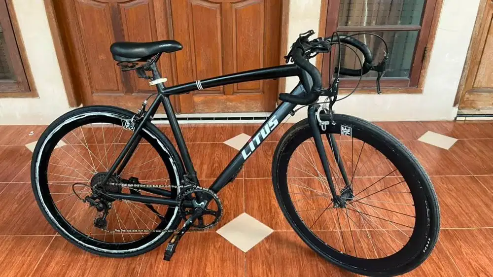 DIJUAL SEPEDA ROAD BIKE