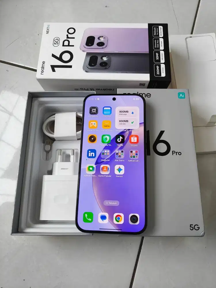 Realme 16 pro 12/256