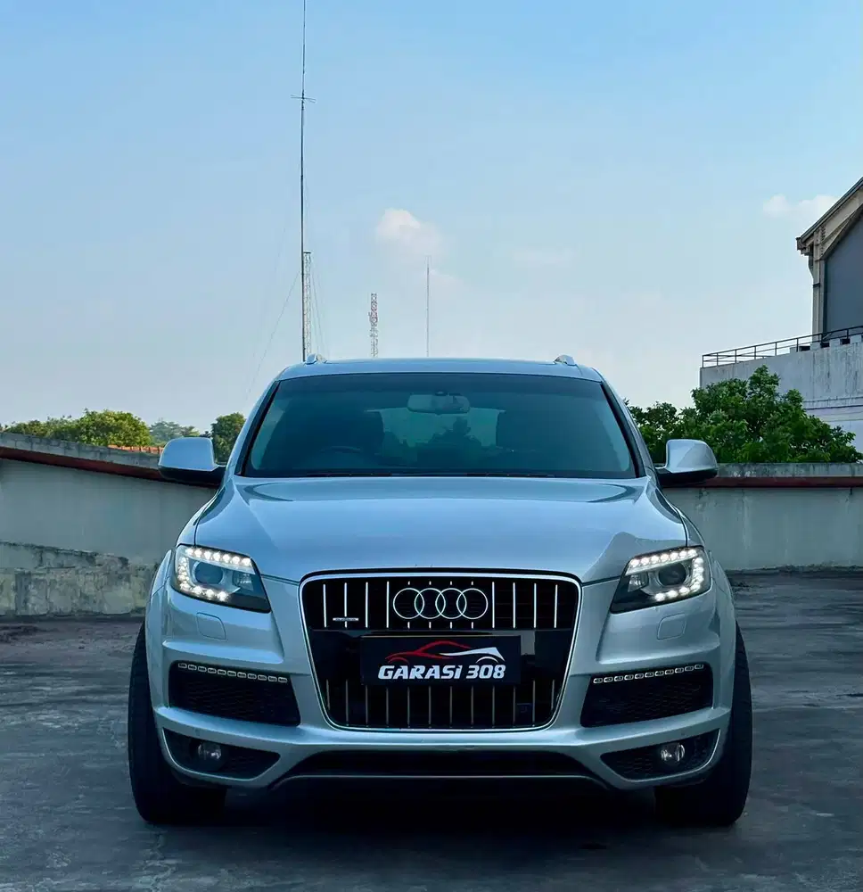 Audi Quattro Q7 3.0 TFSI AT 2013 Silver