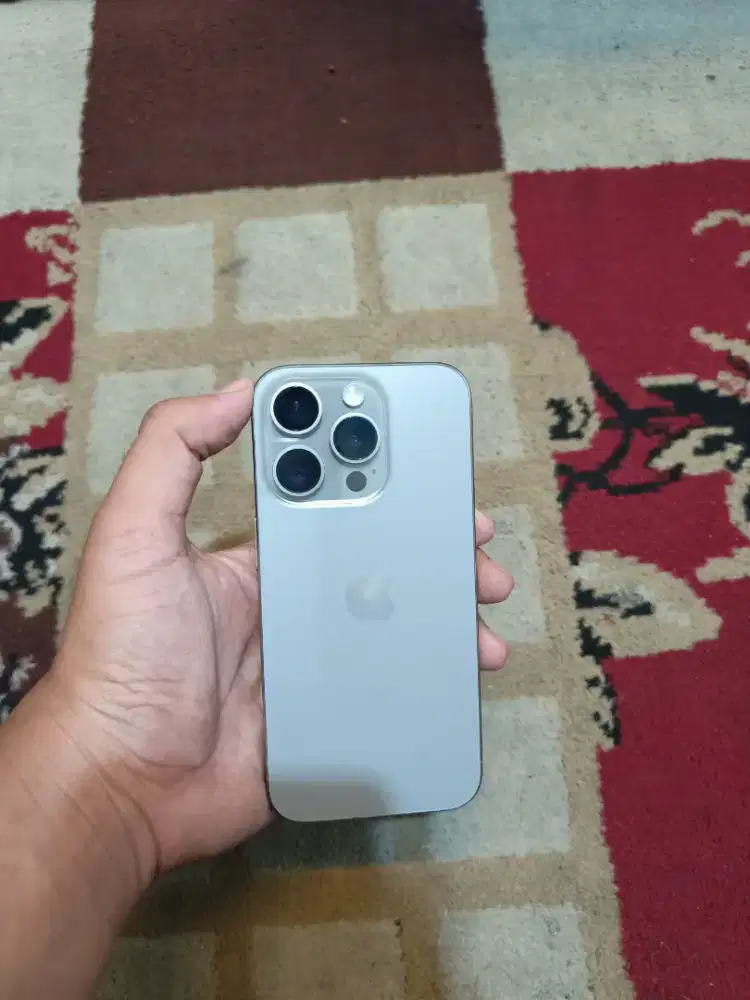 iPhone 15 pro 128 all op