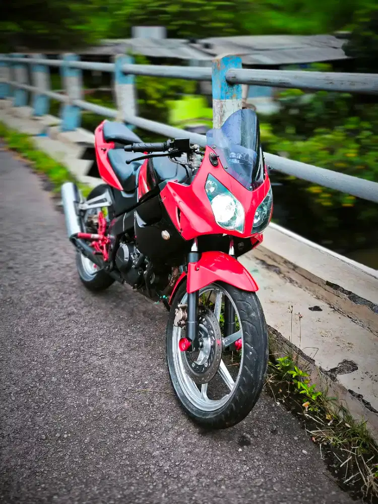 Cbr150 old  thailand