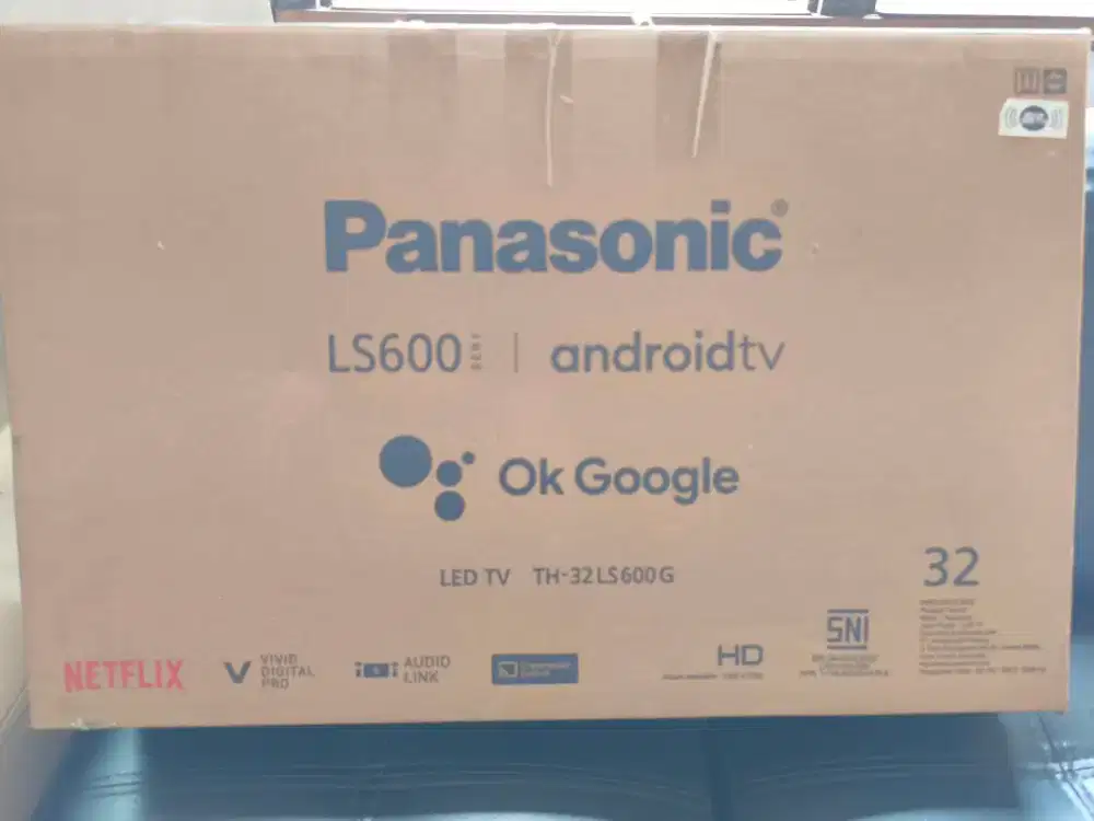 Panasonic LS600 AndroidTv 32 [LIKE NEW]