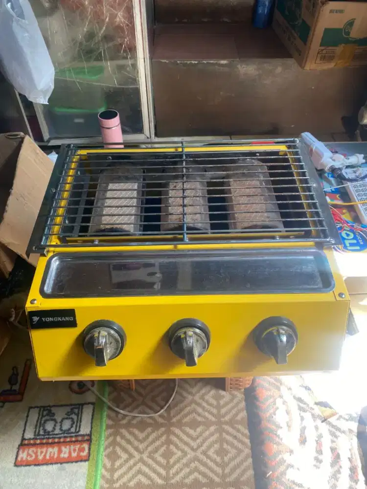 Panggangan Sosis bakar 3 tungku