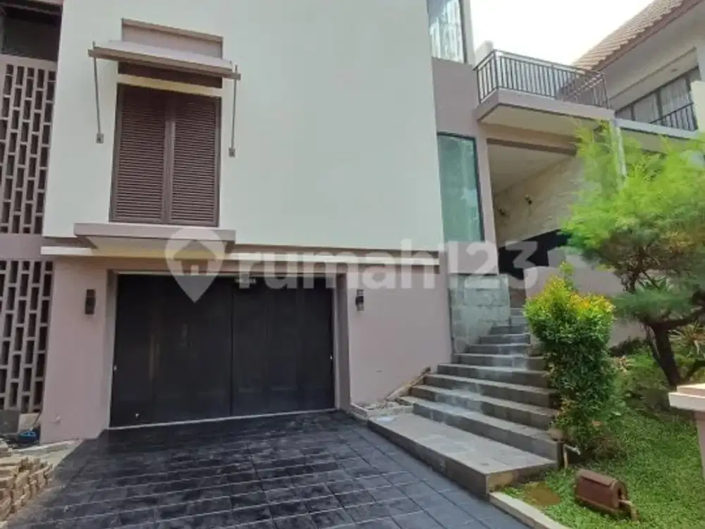 Jual Dekat Aeon Mall Rumah Cantik dan Mewah Heliconia De Park BSD
