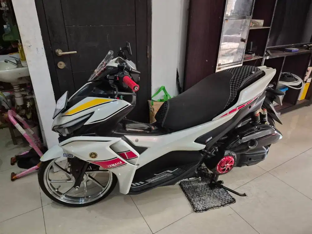 YAMAHA AEROX 155 SPECIAL EDITION
