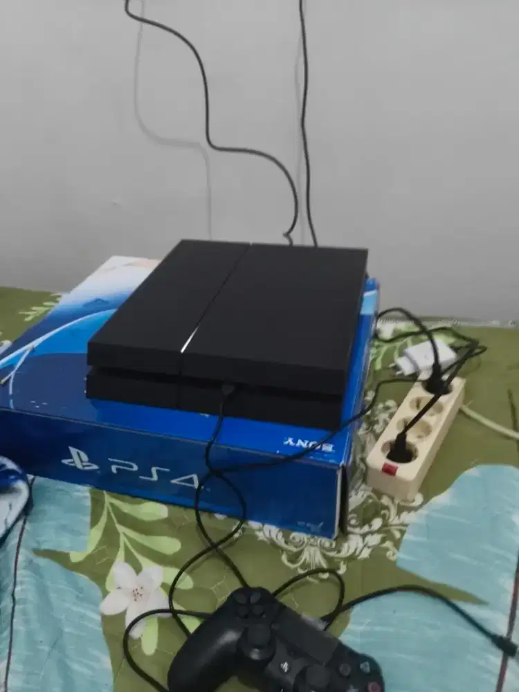 Ps 4 fat 500 GB