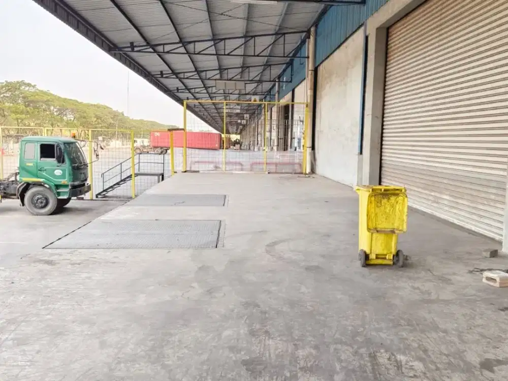 Di sewakan gudang di marunda ada loading dock dekat tol luas 2784 Marunda Bekasi