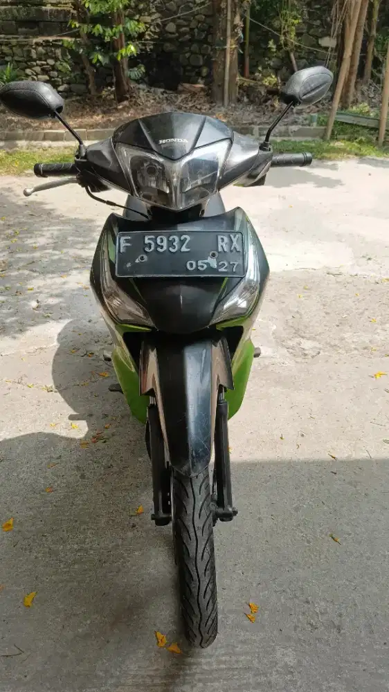 Suprax 125 helm in f1 Thun 2013 plat f kab pajak of 2 Thun lengkap