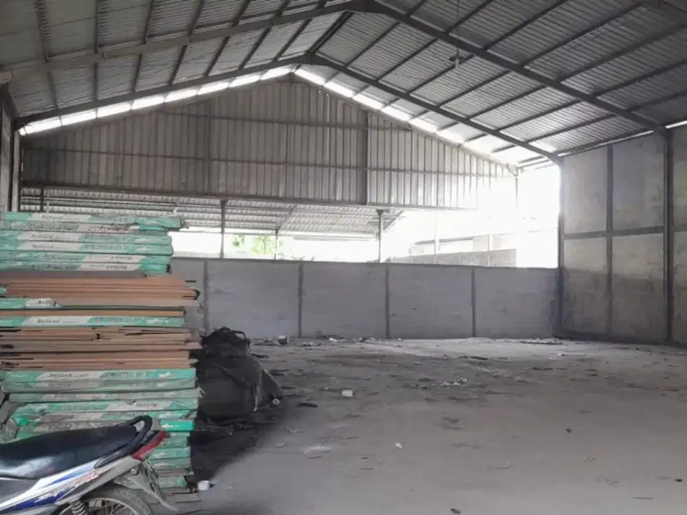 Gudang 5000m Total di Mustika Jaya, Bekasi *n865slsb