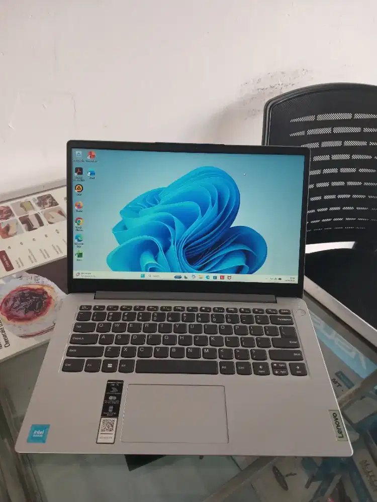 Laptop Lenovo Ideapad Slim 1i Intel N4020 Ram 8 Ssd 256