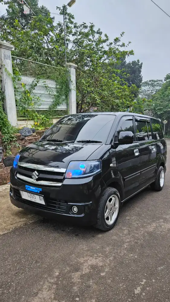 Di jual apv gx MT 2013