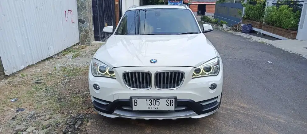 BMW X1 sDrive 1.8i AT 2015 Putih Metalik | Pajak Panjang | Siap Pakai