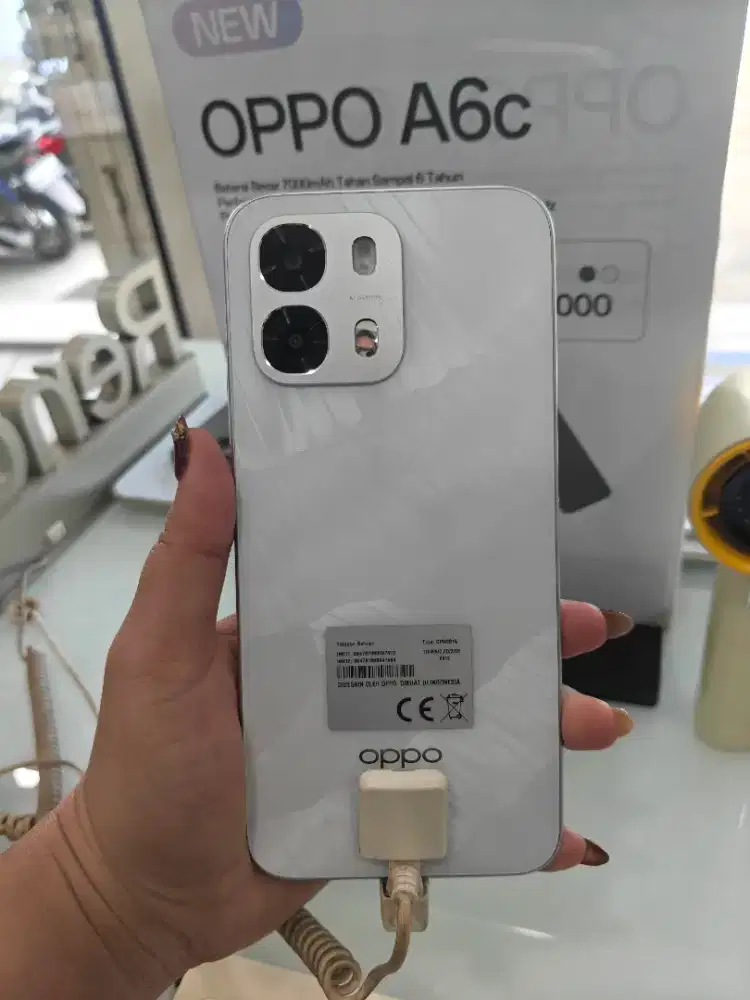 Ready oppo A6s baterai 7000mah bisa tukar tambah