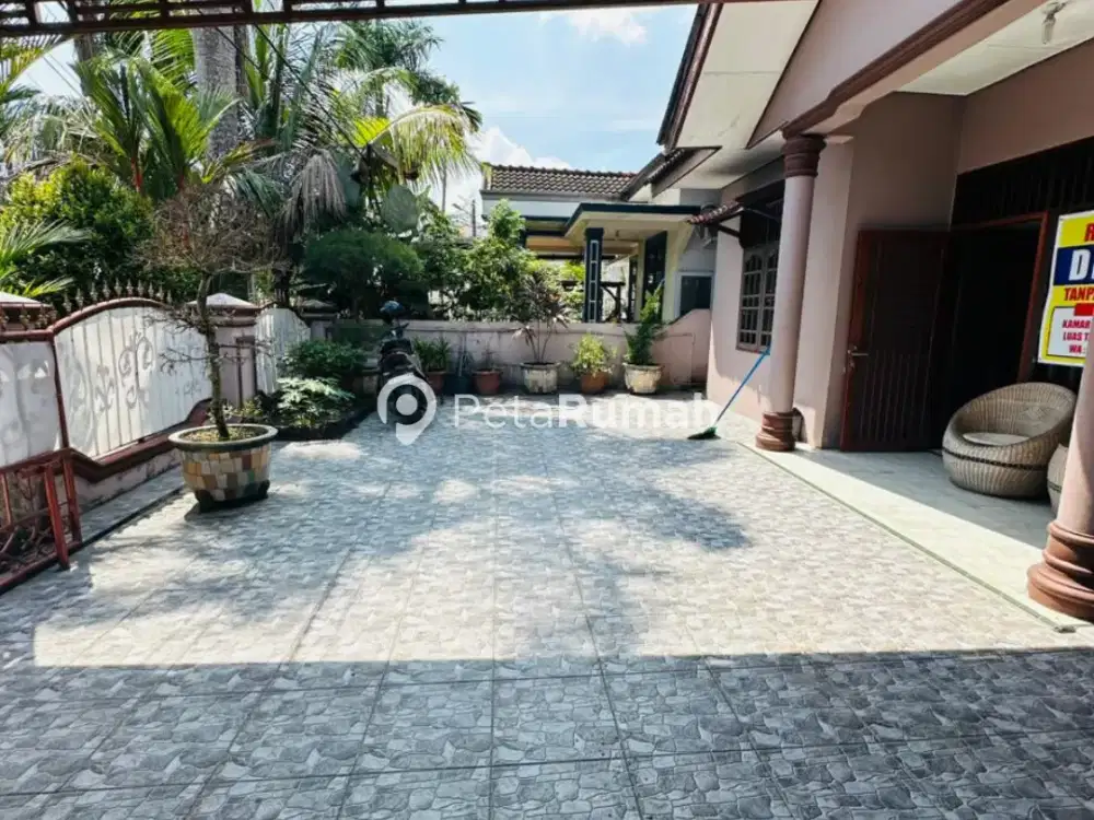 DIJUAL RUMAH JALAN BAKTI INDAH KOMPLEK TATA ALAM ASRI  (PUTRA)