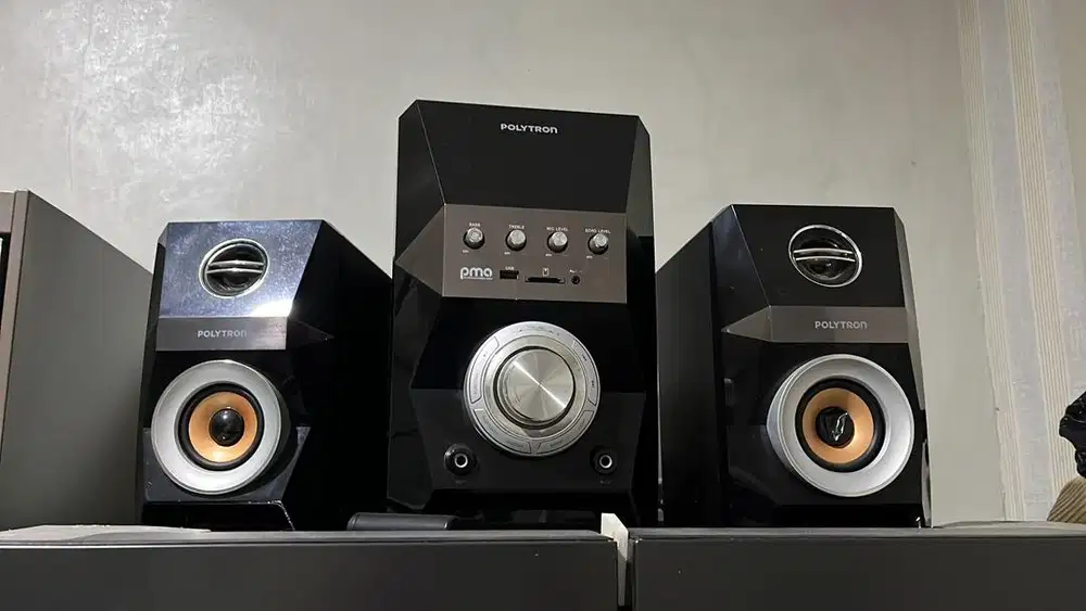 Polytron pma 952