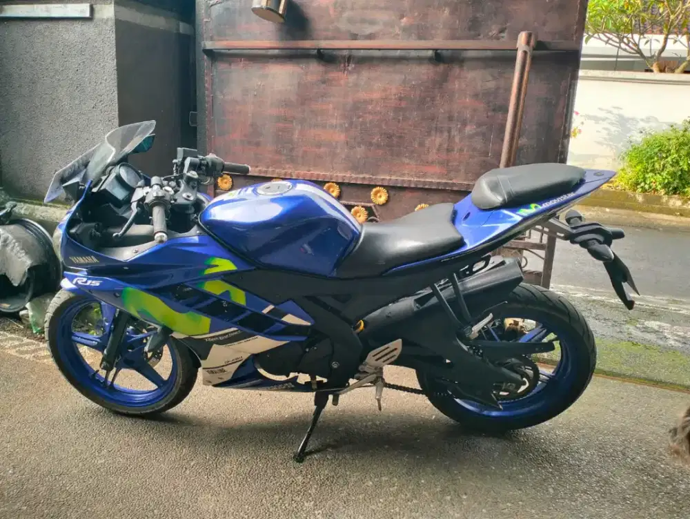 Yamaha. R 15 thn 2016 cash. Bali dharma motor