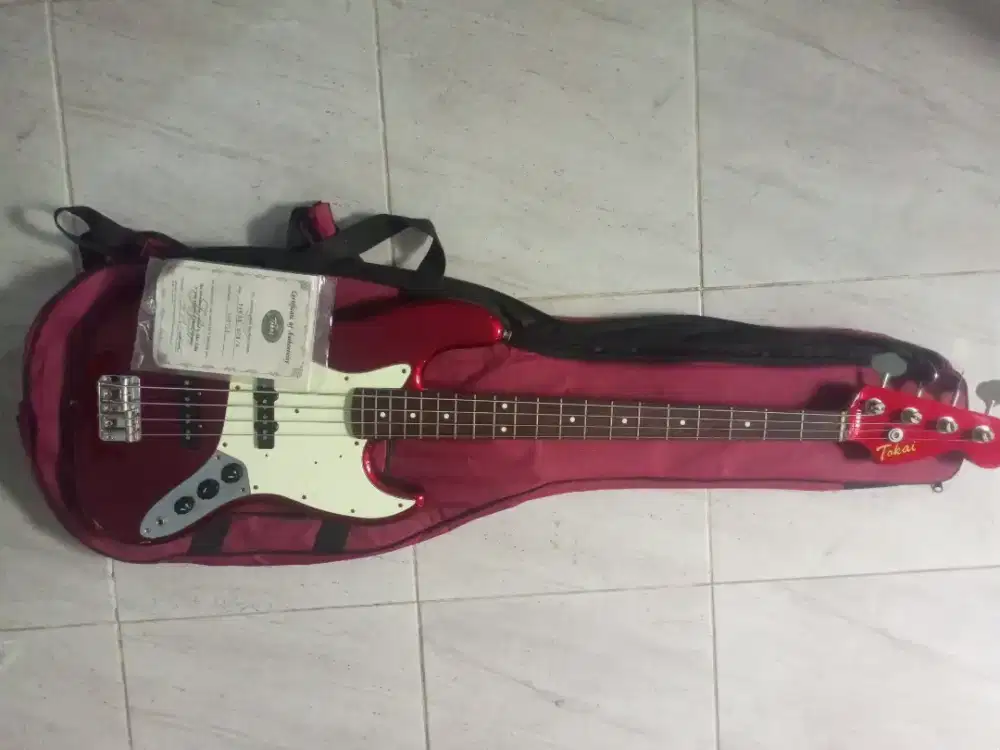 Jazz bass tokai TJB 98 OCR/R made in japan