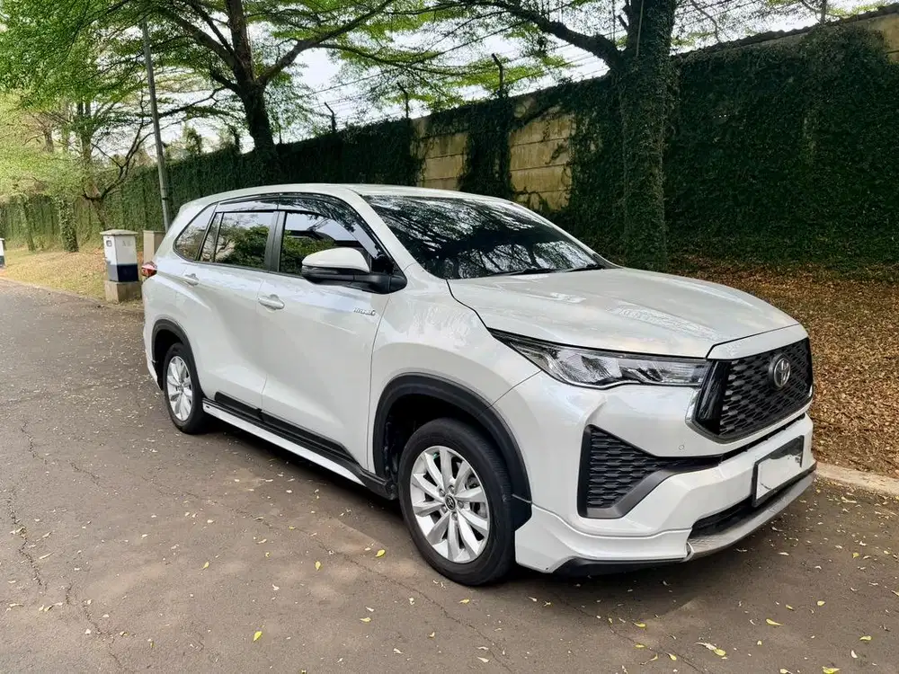 Innova Zenix V Hybrid Modelista 2024 Pribadi