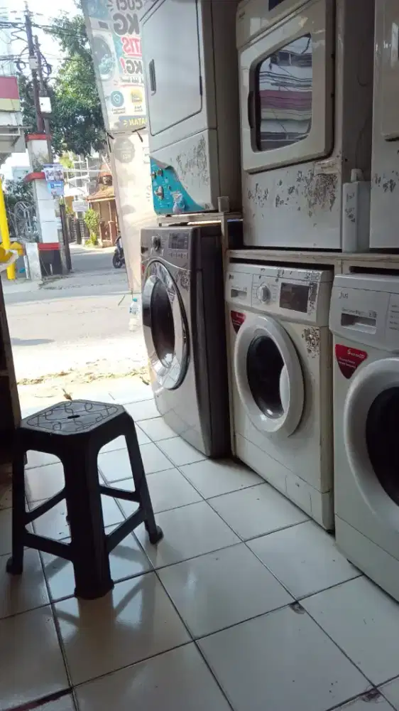 Sales laundry Pria