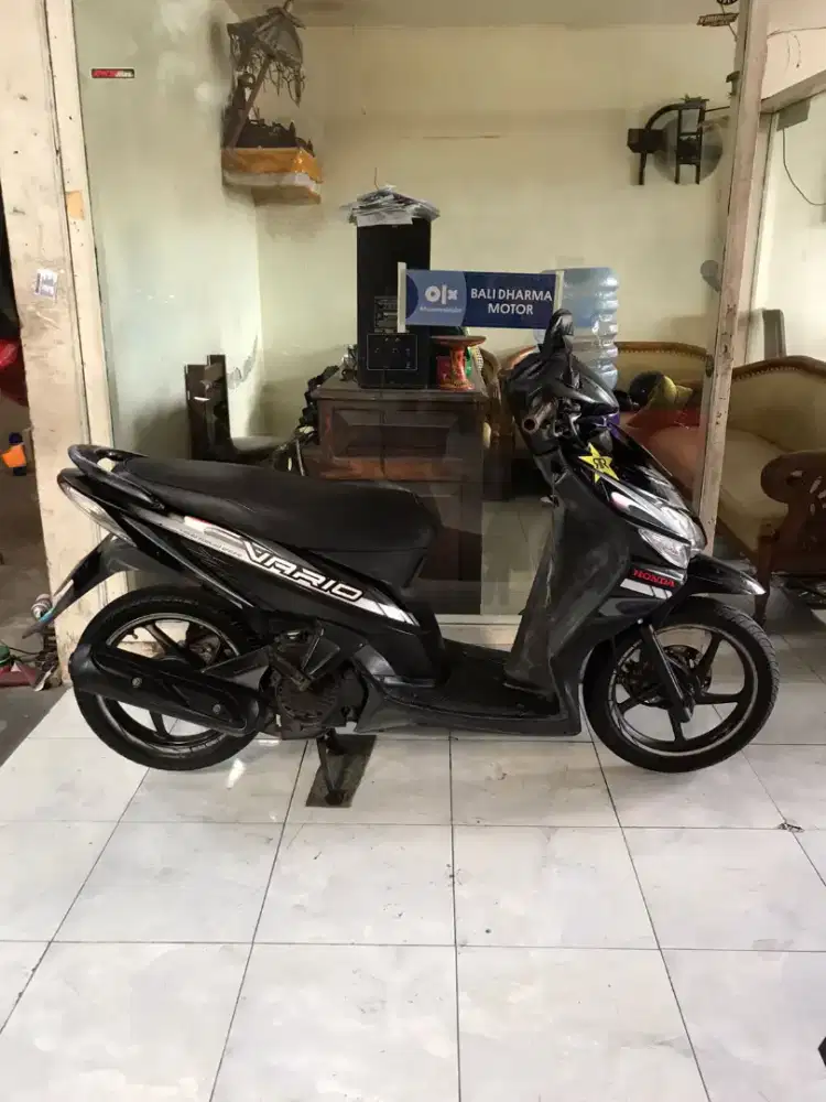 Hond Vario cw 2009 cash Bali dharma motor
