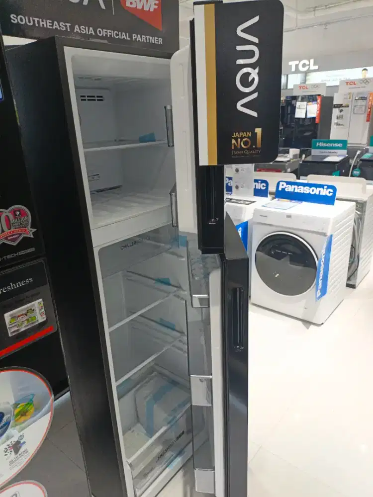 KULKAS AQUA DAN BERBAGAI TYPE BISA CICILAN